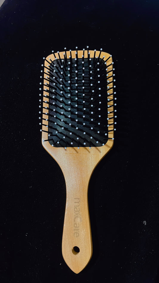 Cepillo desenredante madera
